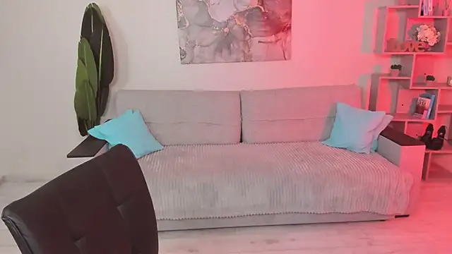 GabriellaMays online show from February 5, 2026, 5:12 am