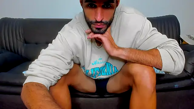 sexyhotmusclesforyou1 online show from November 9, 2025, 10:24 am