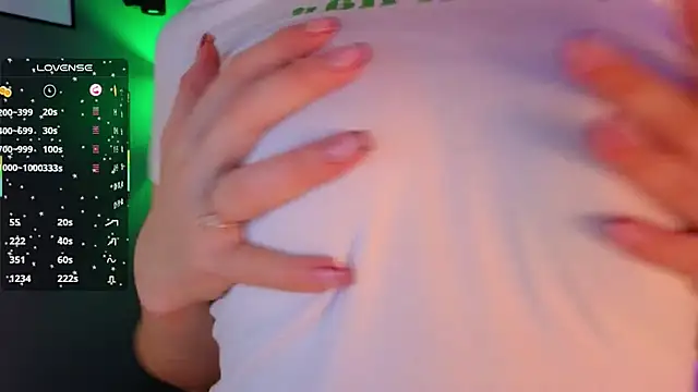 StacyWatts online show from October 13, 2025, 6:08 pm