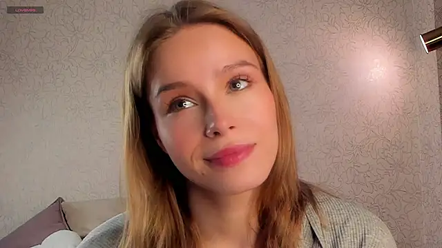 TaiteBayles online show from December 19, 2025, 1:12 am