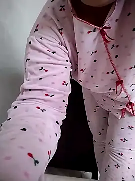 Dalou3a-69 online show from October 4, 2025, 8:23 am