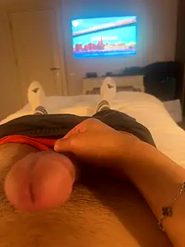 Mamijordi online show from October 8, 2025, 3:09 pm