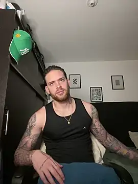 Snapshot of arnold_bekam chatting on February 27, 2025, 9:54 am arnold bekam online show from February 27, 2025, 9:54 am