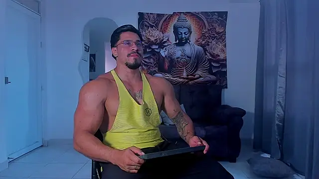 Snapshot of Valentino_Dosantos_ chatting on September 29, 2025, 8:57 pm Valentino Dosantos online show from September 29, 2025, 8:57 pm