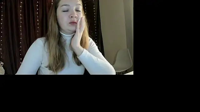 Snapshot of GeorginaCleverley chatting on March 2, 2025, 6:05 am GeorginaCleverley online show from March 2, 2025, 6:05 am