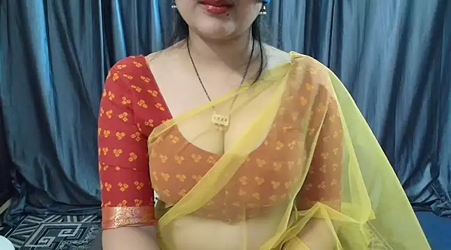 Snapshot of goldiwets chatting on February 18, 2025, 4:26 pm goldiwets online show from February 18, 2025, 4:26 pm