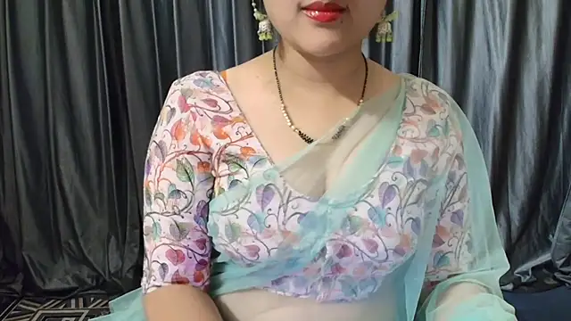 Snapshot of goldiwets chatting on September 10, 2025, 4:07 pm goldiwets online show from September 10, 2025, 4:07 pm
