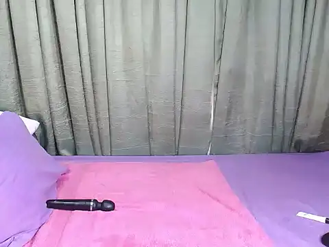 FunHotAssx97 online show from February 25, 2025, 12:34 pm