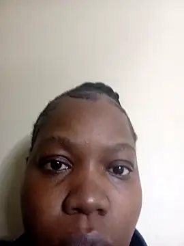 PinkMagic online show from November 5, 2025, 6:19 pm