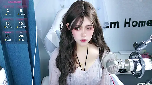 Snapshot of hanhan-baby chatting on February 25, 2025, 9:09 am hanhan-baby online show from February 25, 2025, 9:09 am