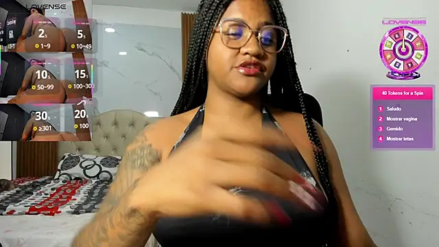 Snapshot of ZahraRose chatting on June 19, 2026, 8:56 pm ZahraRose online show from June 19, 2026, 8:56 pm