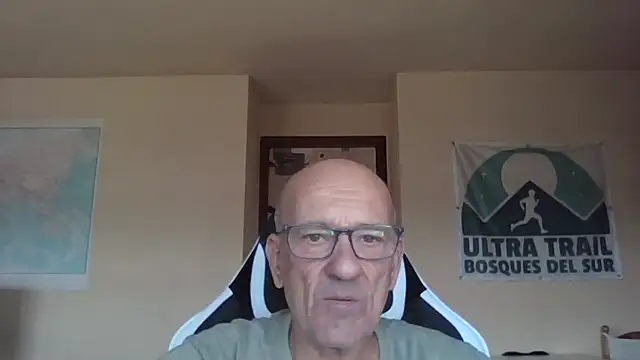 llopaco online show from November 1, 2025, 10:39 am