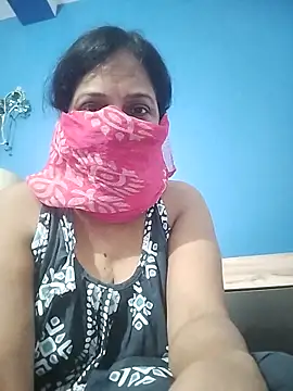 Snapshot of SWEETY_GIRL_1 chatting on February 17, 2025, 6:15 pm SWEETY GIRL 1 online show from February 17, 2025, 6:15 pm