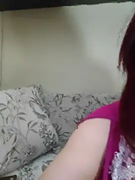 Loly2025 online show from March 22, 2026, 11:41 pm