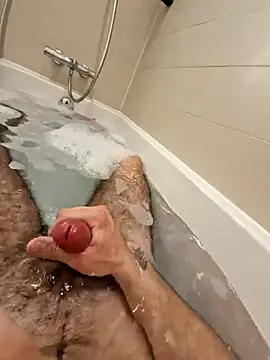 Lezoz  online show from March 8, 2025, 5:54 pm