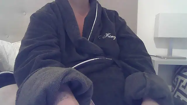 sizha6 online show from January 18, 2026, 1:04 pm