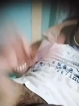 Snapshot of jesusxxx1993 chatting on February 15, 2025, 4:14 am jesusxxx1993 online show from February 15, 2025, 4:14 am