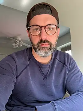 plaintreebull online show from March 26, 2026, 3:39 pm