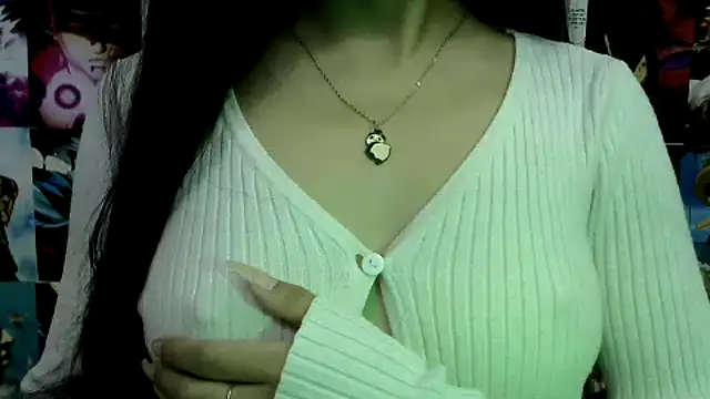 zoya2504 online show from December 1, 2025, 9:09 pm