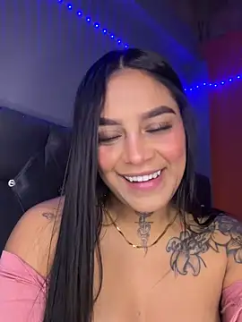 Snapshot of Emily_sharlot chatting on June 14, 2026, 5:42 am Emily sharlot online show from June 14, 2026, 5:42 am