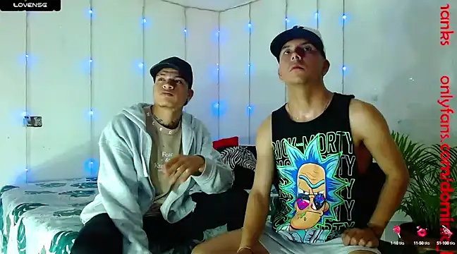 Dominic hanks777 online show from February 19, 2025, 6:22 am