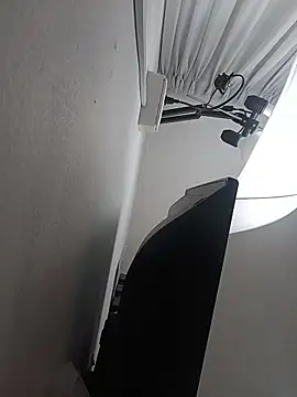 EmmaSulivan online show from March 27, 2026, 11:54 am