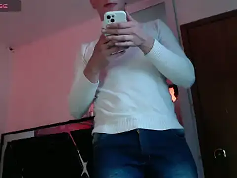 Snapshot of Smith_boy_25 chatting on February 19, 2025, 9:14 pm Smith boy 25 online show from February 19, 2025, 9:14 pm