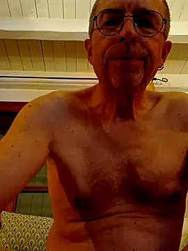 Snapshot of Xavspank2 chatting on April 4, 2026, 7:22 pm Xavspank2 online show from April 4, 2026, 7:22 pm