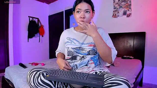 Snapshot of Ammymorgan chatting on February 24, 2025, 3:12 am Ammymorgan online show from February 24, 2025, 3:12 am