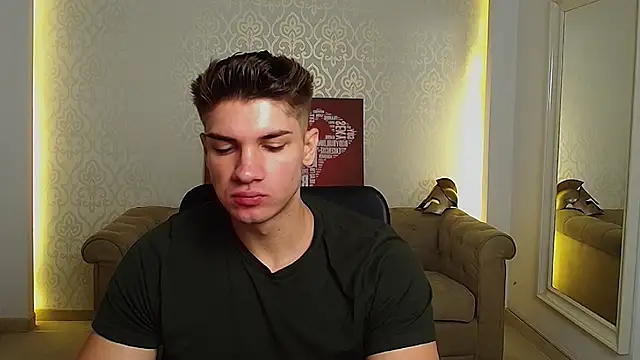 Snapshot of MaxKaiden chatting on September 22, 2025, 6:15 am MaxKaiden online show from September 22, 2025, 6:15 am
