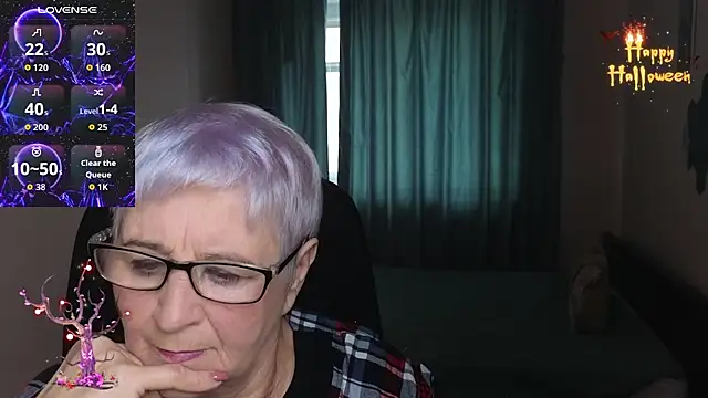 Sandra Snowflake online show from October 30, 2025, 11:44 am