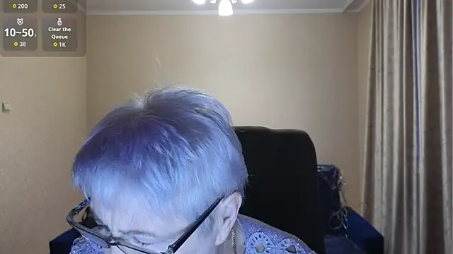 Sandra Snowflake online show from February 9, 2026, 4:05 am