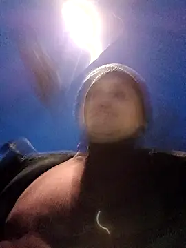 Snapshot of Eusuntnoulgigolo chatting on February 25, 2026, 6:17 pm Eusuntnoulgigolo online show from February 25, 2026, 6:17 pm