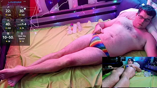 Snapshot of cumfun110 chatting on December 4, 2025, 12:42 am cumfun110 online show from December 4, 2025, 12:42 am