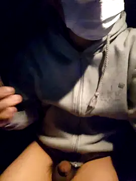 yqaelx online show from March 6, 2025, 4:28 pm