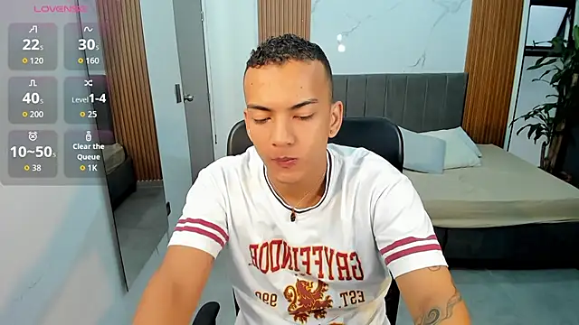 Rafa2004Cruz online show from September 20, 2025, 12:06 pm