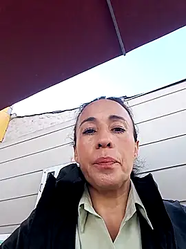 Coeur de luxure online show from April 4, 2026, 12:57 pm