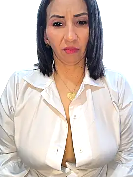 Snapshot of Mrsvictoriaaa chatting on September 27, 2025, 7:30 pm Mrsvictoriaaa online show from September 27, 2025, 7:30 pm