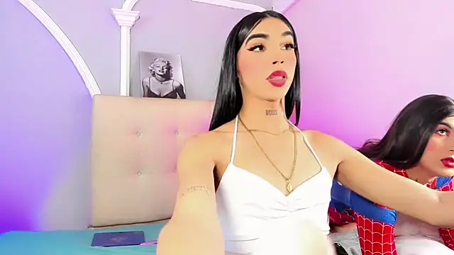 Snapshot of Brytany_TiffanySX chatting on March 5, 2025, 1:21 am Brytany TiffanySX online show from March 5, 2025, 1:21 am