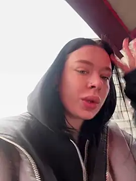 AlishaPrettyBlade online show from March 9, 2026, 10:52 am