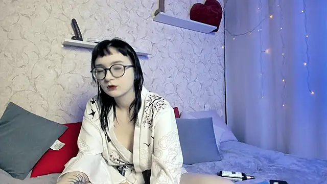 Nasy online show from March 13, 2025, 1:07 pm