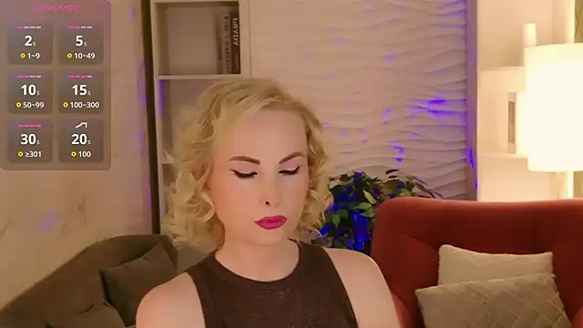 Snapshot of Sandra_Kind chatting on May 13, 2026, 5:27 am Sandra Kind online show from May 13, 2026, 5:27 am