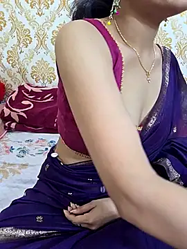 RealcoupleP online show from September 15, 2025, 5:13 pm