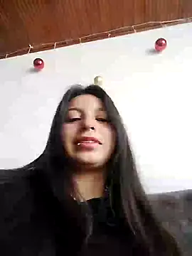 Snapshot of Nat_XxX chatting on February 19, 2025, 9:25 pm Nat XxX online show from February 19, 2025, 9:25 pm