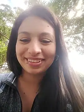 Snapshot of Nat_XxX chatting on October 3, 2025, 6:49 pm Nat XxX online show from October 3, 2025, 6:49 pm