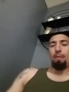1daddy is here online show from June 13, 2026, 6:33 am