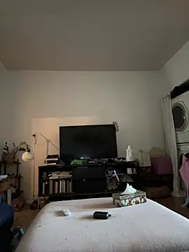 Snapshot of Rosiee69_ chatting on March 18, 2025, 1:09 pm Rosiee69 online show from March 18, 2025, 1:09 pm