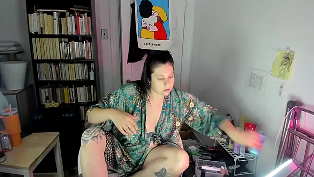 Snapshot of Rosiee69_ chatting on October 5, 2025, 1:53 pm Rosiee69 online show from October 5, 2025, 1:53 pm