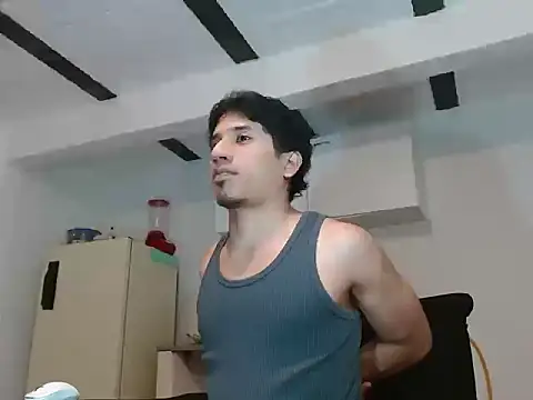 AngelHil online show from September 20, 2025, 2:45 am