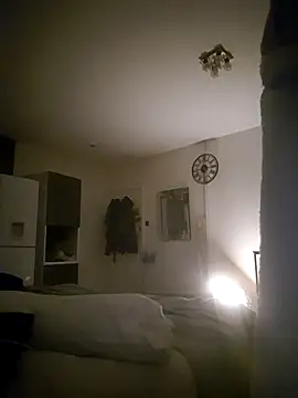 Mrnutella online show from February 25, 2025, 1:20 am